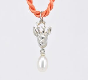 Trachtenschmuck aus Silber angefertigt